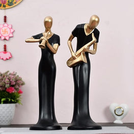 Elegant Lady Musician Playing Saxophone & Clarinet