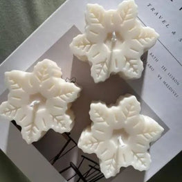 Big Snowflake Candle