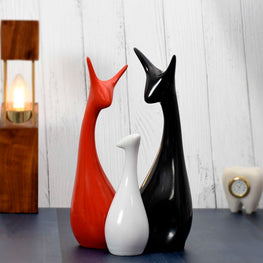Elegant Deer Family Set Showpiece