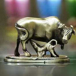 Handcrafted Brass Cow and Calf Figurine Premium Showpiece