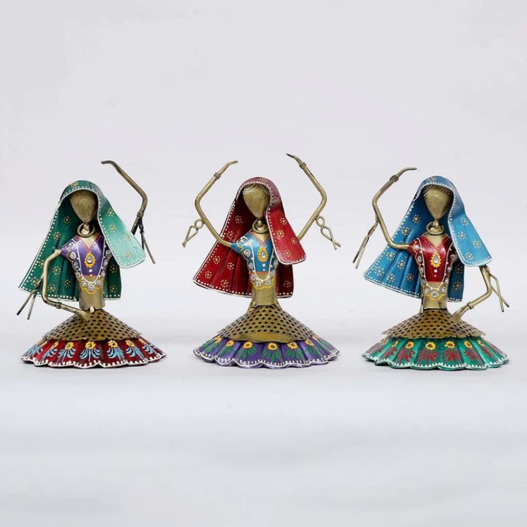 Iron Art Dancing Dolls Mini Set  Decorative Gift Idea