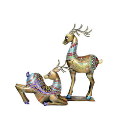 Iron Painted Sitting Deer Set of 2 for Gift, Decoration